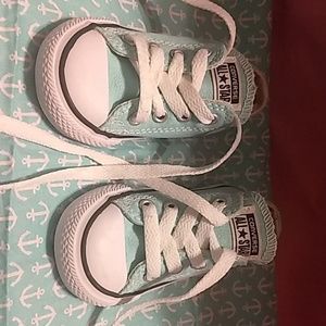 Infant Size 5 converse all star baby blue shoes!